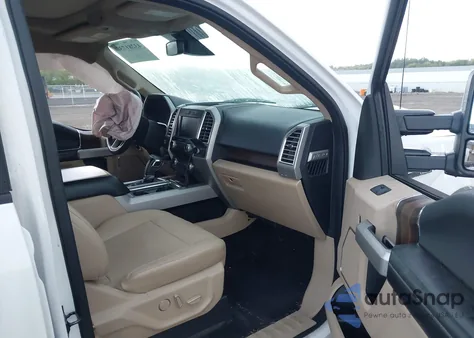 2016 Ford F150 Lariat z USA, uszkodzony, nr VIN 1FTFW1EF2GFA10046